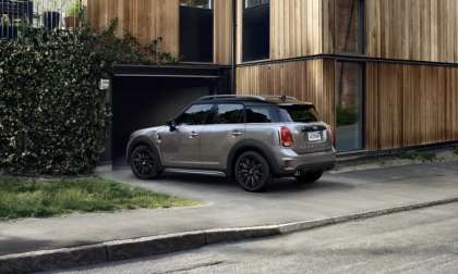 2019 MINI Cooper SE Countryman ALL4 PHEV, Review, specs, features