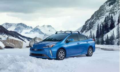 Toyota adds AWD to Prius for 2019. 