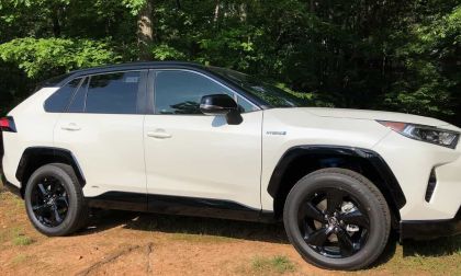 2019 Toyota RAV4 Hybrid by Torque News