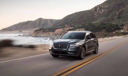 2020 Lincoln Corsair Cruising