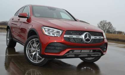 2020 Mercedes-Benz GLC 300 4MATIC Coupe designo cardinal red metallic front view