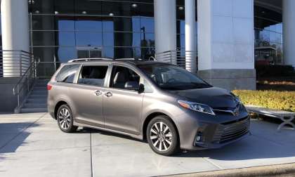 2020 Toyota Sienna Limited Predawn Gray Mica Profile and front end