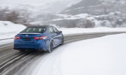 2020 Toyota Camry AWD XSE Blue Streak Metallic rear end profile view
