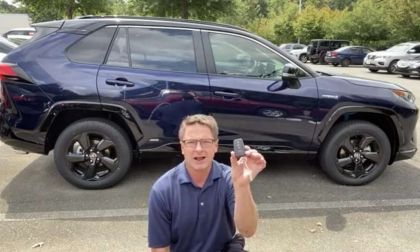 2020 Toyota RAV4 XSE Hybrid Blueprint color profile view remote start remote engine start