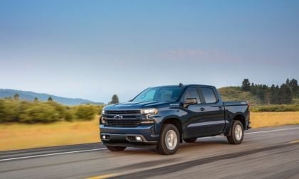 GM Has Found a Way to Fix Dashboard Light Problem