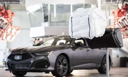 Image of airbag courtesy of Honda. 