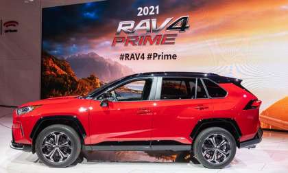 2021 Toyota RAV4 Prime XSE Supersonic Red color profile view