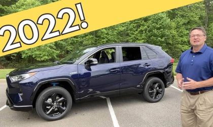 2021 Toyota RAV4 XSE Hybrid Blueprint profile view 2022 Toyota RAV4 Release Date