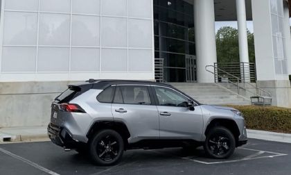 2021 Toyota RAV4 XSE Hybrid Silver Sky Metallic profile view