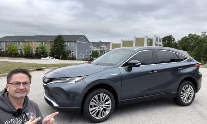 2021 Toyota Venza Limited Coastal Gray front end profile