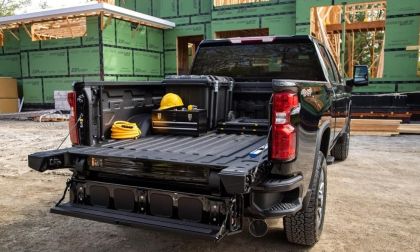 2022 Chevrolet Silverado HD Adds Popular Tailgate Option