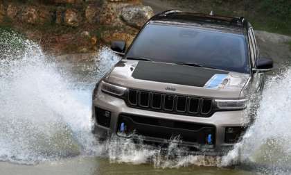 2022 Jeep Grand Cherokee 4xe Wins Several Performance Awards