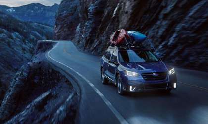 2022 Subaru Outback, 2022 Subaru Ascent
