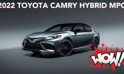 2022 Toyota Camry Hybrid Black Front Shot 