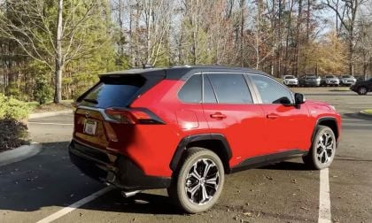 2023 Toyota RAV4 Prime XSE Supersonic Red profile back end