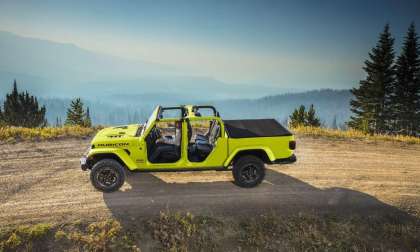 2023 Jeep Gladiator in High Velocity Yellow