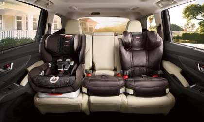 2023 Subaru Outback car seats