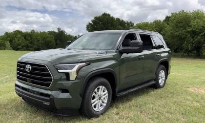 2023 Toyota Sequoia SR5 Army Green profile front end