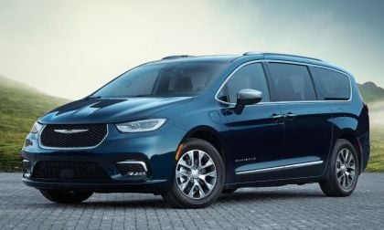 2024 Chrysler Pacifica Hybrid