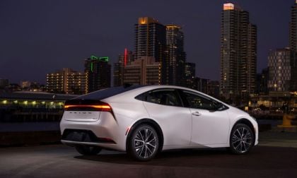 2024 Toyota Prius windchill pearl