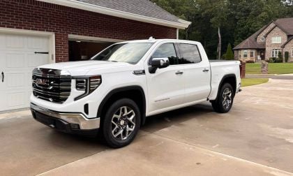 2025 GMC Sierra SLT Premium Plus