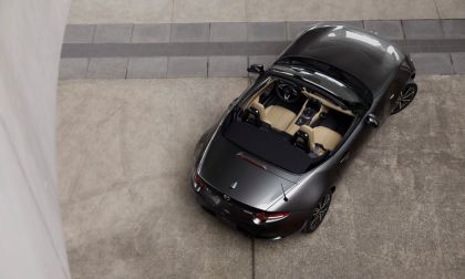 Grey 2025 Mazda MX-5 Miata roadster overhead view