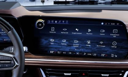 2025 OnStar Becomes Standard Equipment