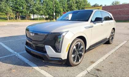 2026 Cadillac Escalade IQ Premium Sport Luna Metallic color