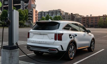 2022 Kia Sorento PHEV image by Kia