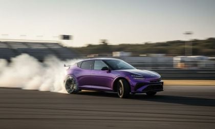 Genesis GV60 Magma Drifting