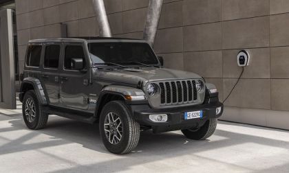 Gray Jeep Wrangler 4xe plug-in hybrid charging