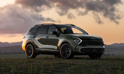 Kia Sportage X-Pro in green