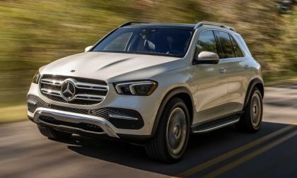 My 2025 Mercedes GLE’s Front is Completely Transformed After I Put Backlighting behind the Grille with an Illuminated Star Emblem