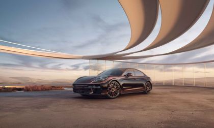 2024 Porsche Panamera 4S E-Hybrid vs. Mercedes Benz S580e