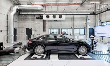 Porsche Panamera on FaSip road-simulation test bench