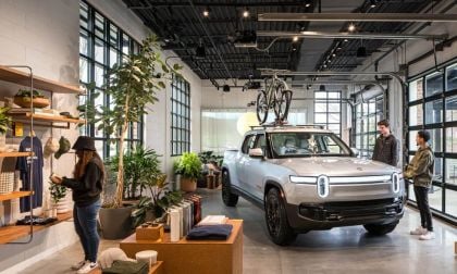 800 miles In on My Rivian R1T, and it's already Lost Its Rear Motor and gone into Turtle Mode, Now I’m hoping the Service Center Can Save It