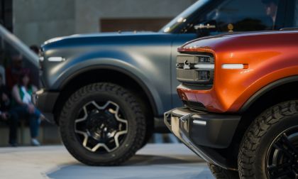 Scout Traveller (SUV) and Terra (Pickup truck)