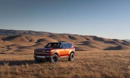 Scout's Traveler SUV traverses a beautiful prairie