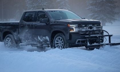So I Am New to a Truck, Driving My 2024 Chevrolet Silverado in Bad Snow, Having It on 4H and It Started Shaking
