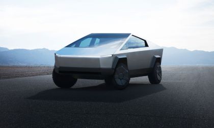 2025 Tesla Cybertruck 