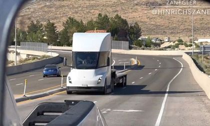 Tesla Semi's Public Perception and Unique Plastic Design