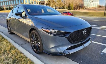 The 2025 Mazda 3 Is a Beautiful Car That Looks and Feels Much More Expensive Than it Actually Is