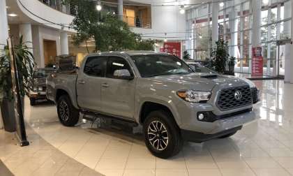 2020 Toyota Tacoma TRD Sport Cement front end