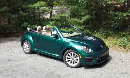 2017 Volkswagen Beetle Convertible 1.8T SE - Fall Touring.