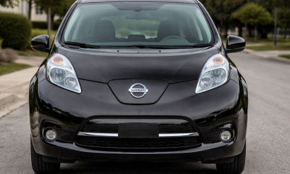 Black 2013 Nissan LEAF photo from front