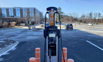 Image of ChargePoint EV charging station by John Goreham