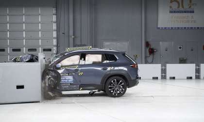 2023 Mazda CX-50 SUV crash test image