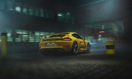 Yello Porsche Cayman GT4