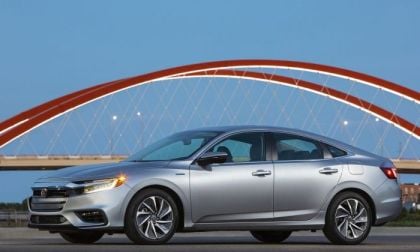 2019 Honda Insight vs. Toyota Prius.