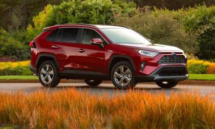 How Long Will It Take to Get Your 2022 Toyota RAV4 Hybrid